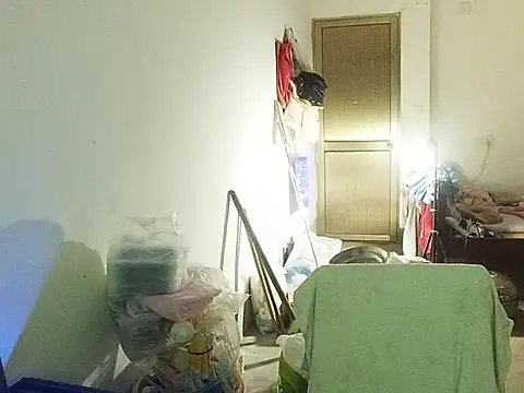 Lapheda - Male webcam sex chat
