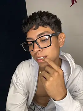 Lion_Boy18 webcam