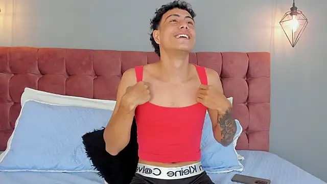 Lois_stone webcam