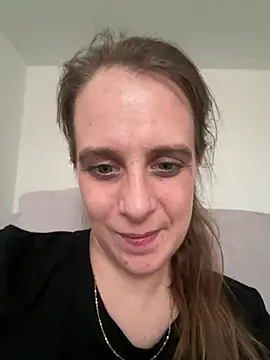 Chantalee webcam
