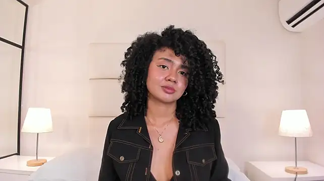 Kiraspell stroke and cum goal cam
