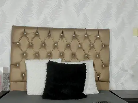 kary_noir webcam