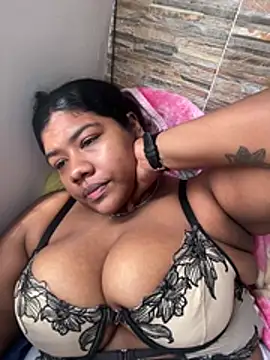paola091 webcam