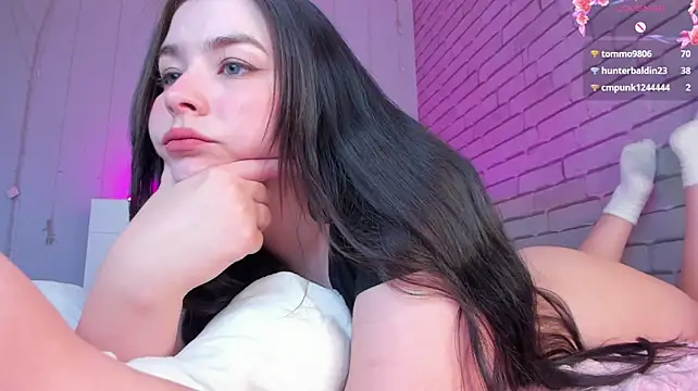 NatalForsy live cam on StripChat