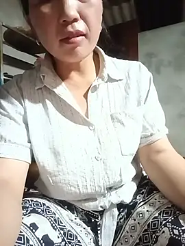 baby_112233 webcam