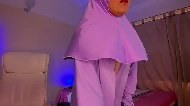 ShairaMassu webcam