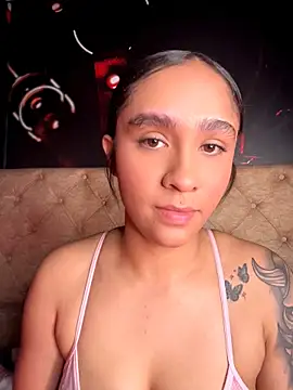 Isabella-Teen webcam