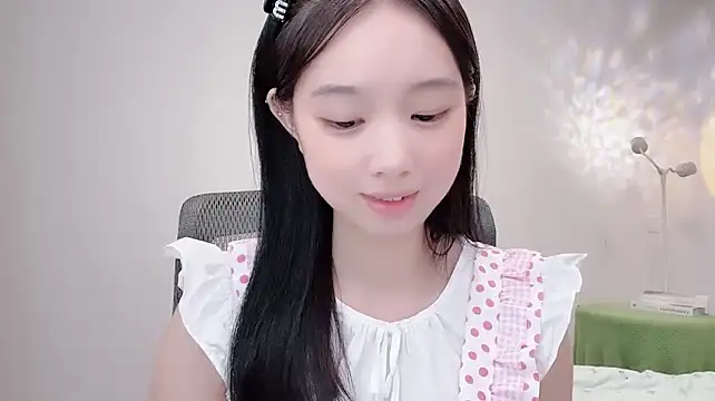Yoyo33355 webcam