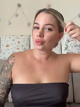 xXBigPeachBunnyxXx