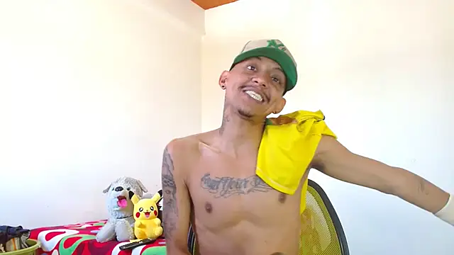 skinny23cm webcam