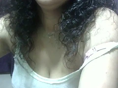 Sonali_Saxena webcam