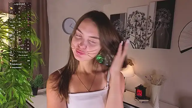 Nicole_Keller webcam