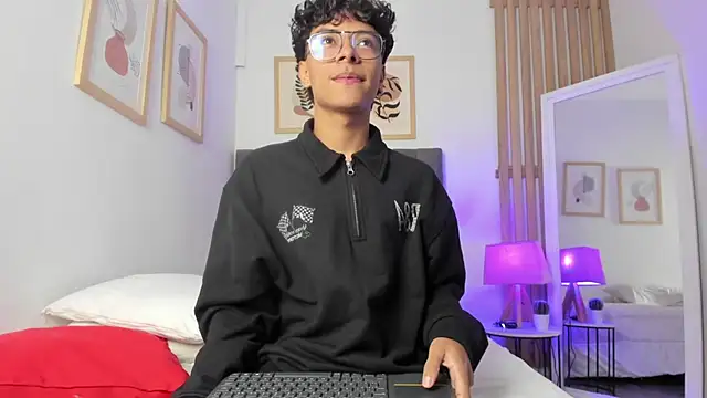 Adams__Bobby
