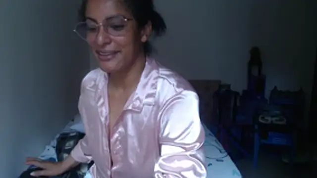 kateleyagrey webcam