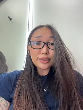 trytomakememoam webcam