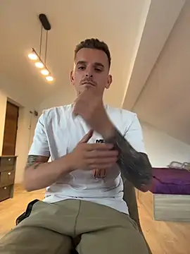 Huge_cock22cm