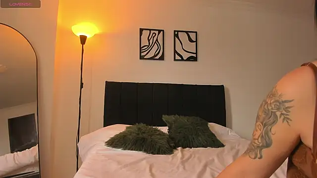 mai_evans