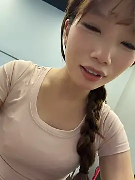 Yiyi-707 live sex cam