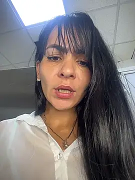 LuxeBrunetteXXX