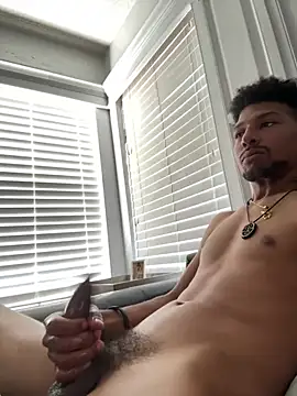 BigPrettyDick777 webcam