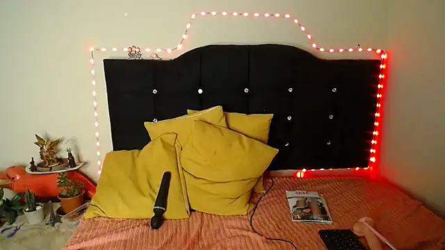 Candy_chloee live cam on StripChat