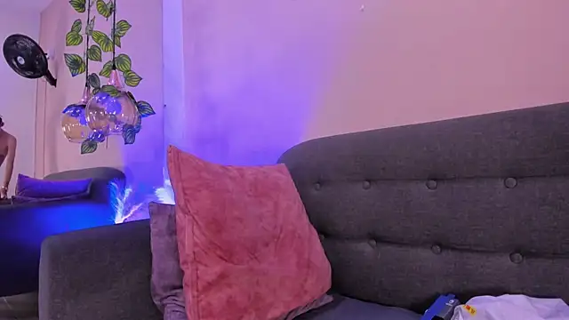 Nascary_Fox live cam on StripChat