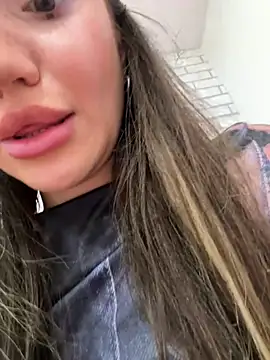 saintsquirt (F young) - PLAY WITH NAKED PUSSY IN BURGER KING