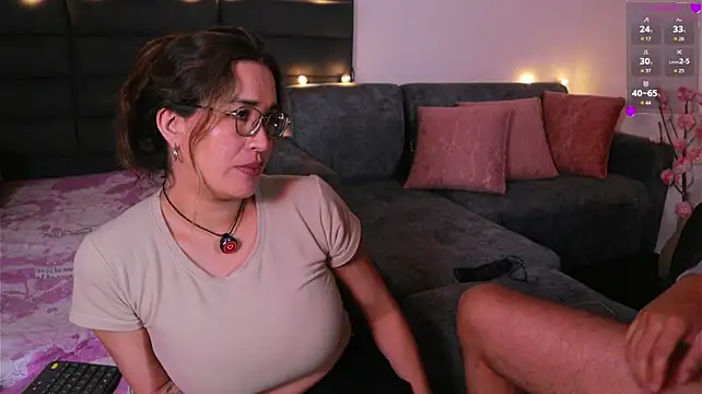 kathieandpovcock1 webcam