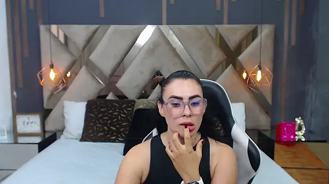 MartinaaFit webcam