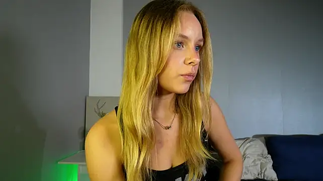 soulmatchy live cam on StripChat