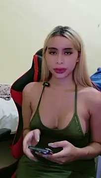 celest_yummy webcam
