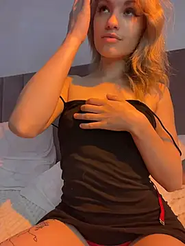 AminaBlush webcam