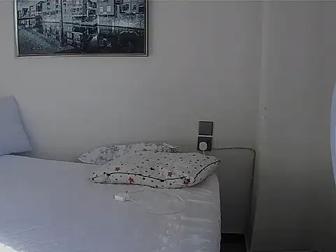 spicy_candy12 webcam