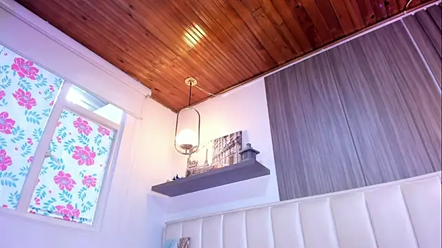 SofiCandy_ webcam