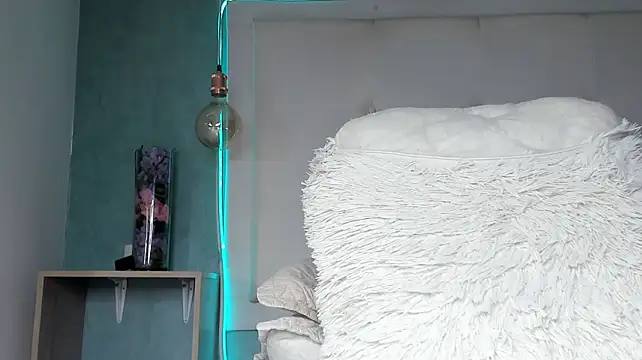 mia_gomez7 webcam