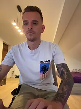 Huge_cock22cm avatar