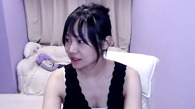 lingeringvoice webcam