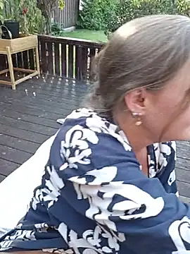 SwedishJennifer webcam