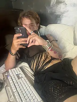 AngelLatinBoy webcam