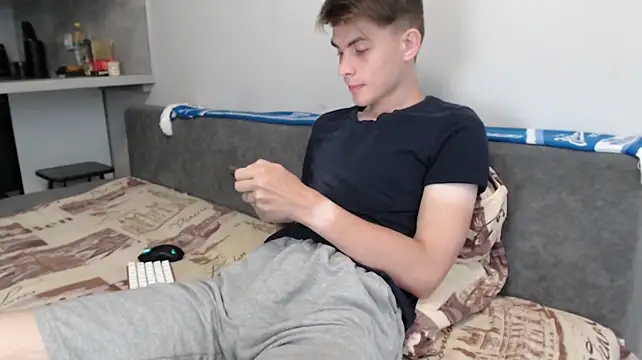 student_oliver (M young) - cum