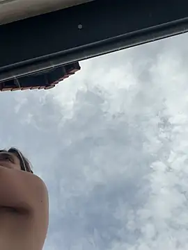carlaaa (F young) - rends moi folle + cadeau Lt