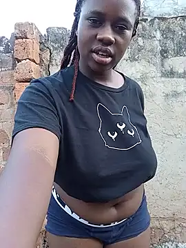 Sassy_boobs21 webcam