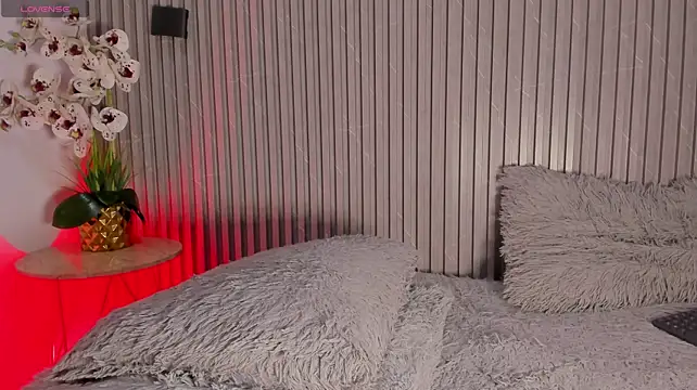 SOPHICOLLINS webcam