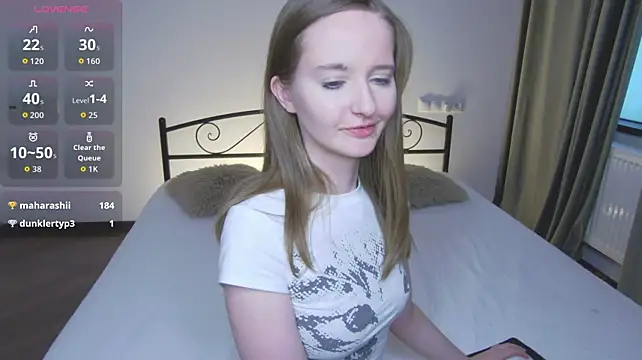 AlexsisFaee webcam