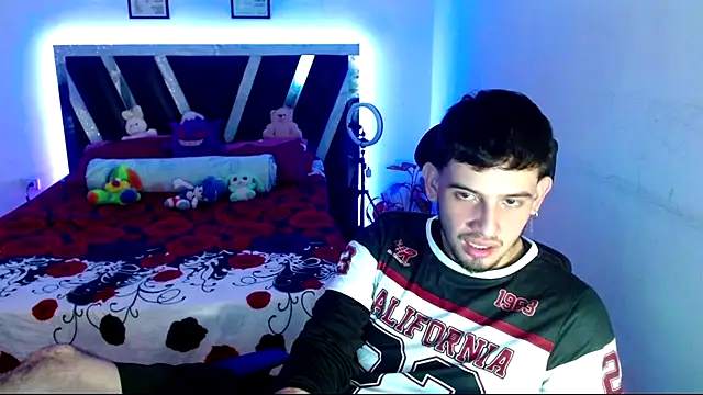 Sebasxxl12 webcam