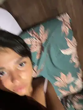 SilkyMira webcam