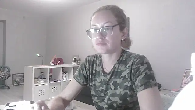 Alice_newhome webcam