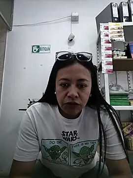 Violeta-Stationery_7 webcam