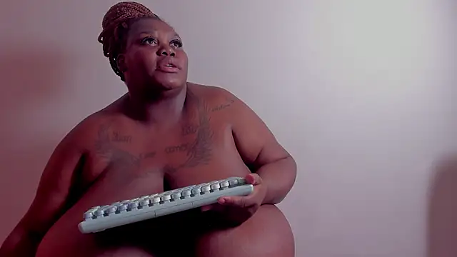 EvelynBlak1 webcam