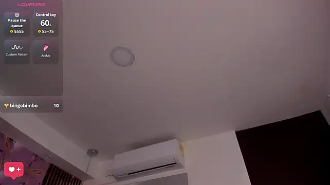 cleo_basett webcam